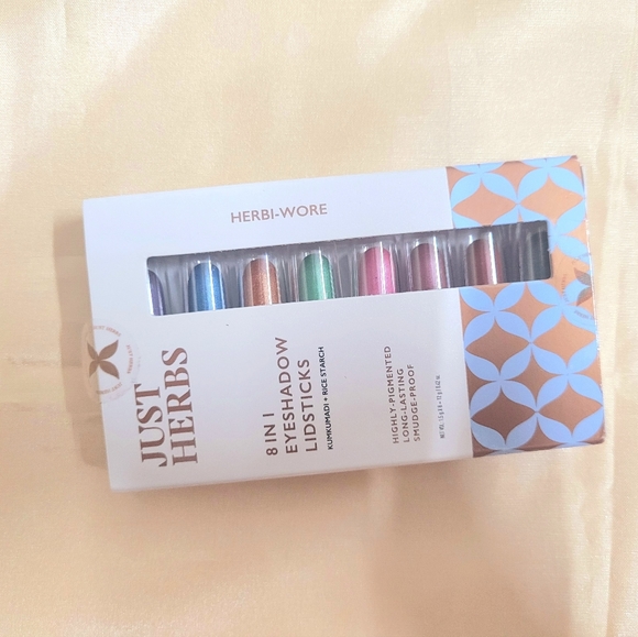 FIXED PRICE - Just Herbs 8 in 1 Eye Shadows - Picture 8 of 9